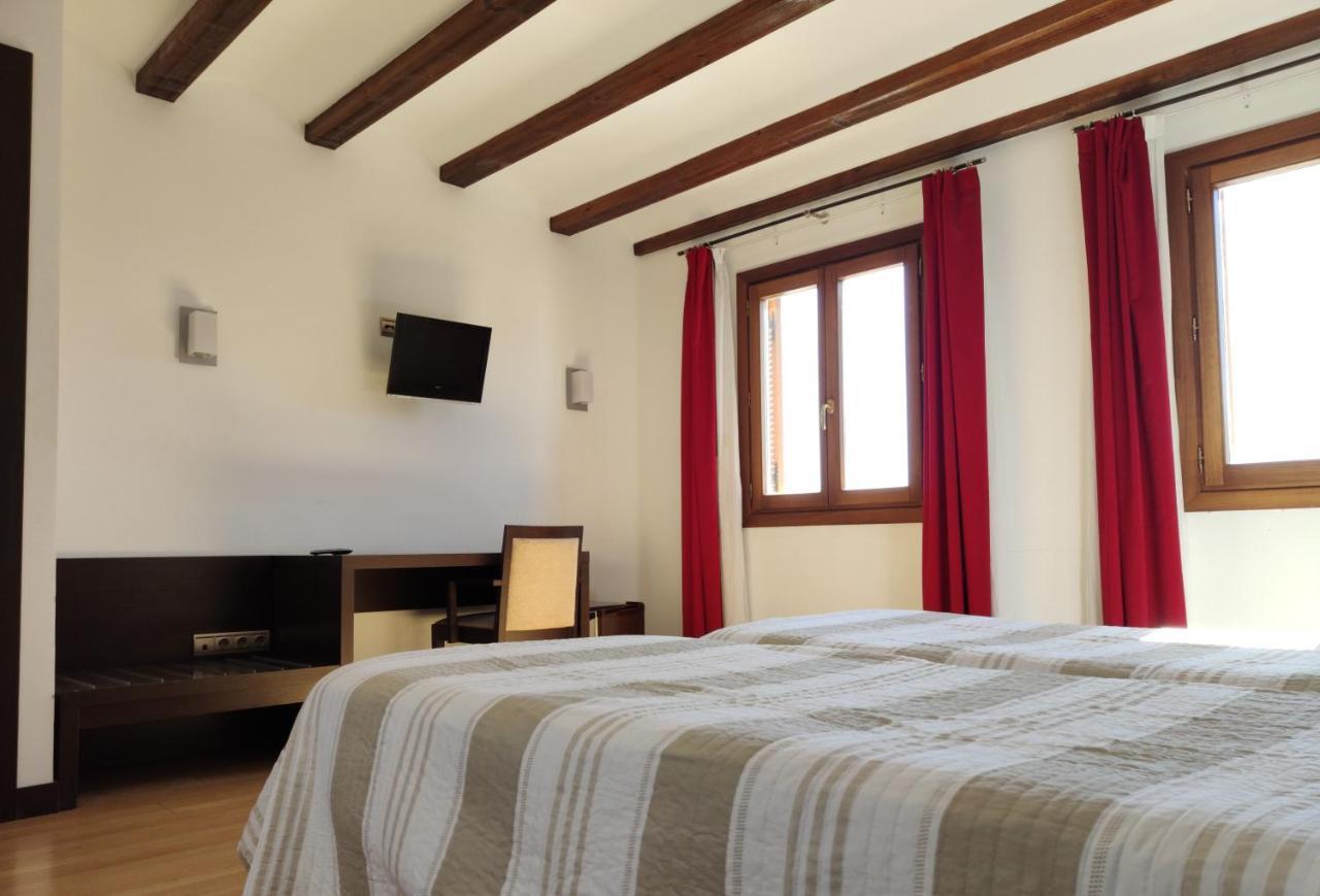 Hotel Rey Sancho Navarrete Zewnętrze zdjęcie
